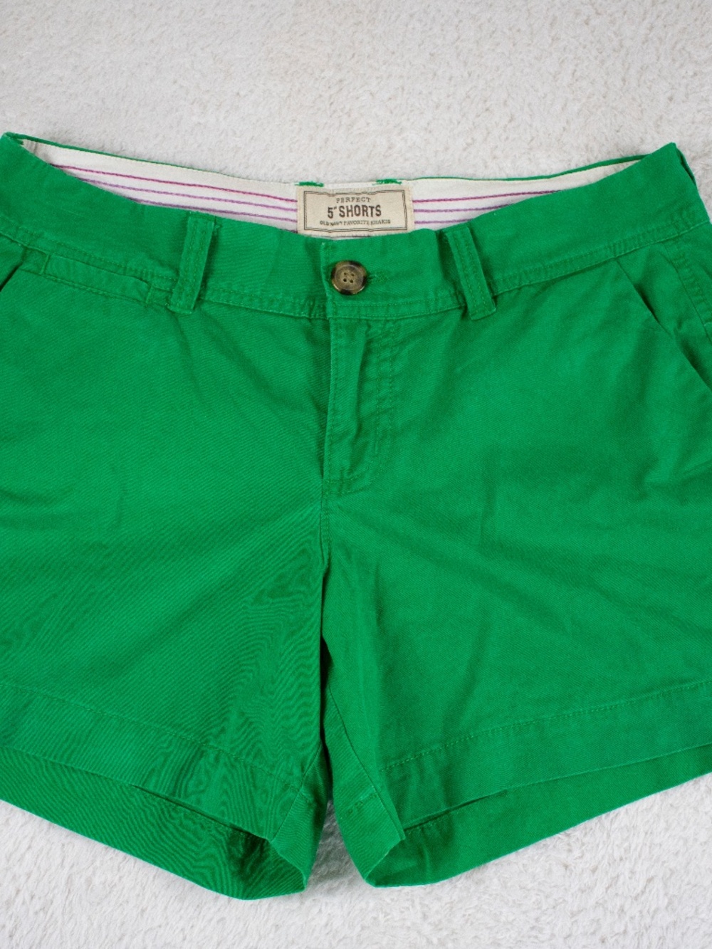 Old Navy "Perfect 5" Chino Shorts Women’s Size 6 Green